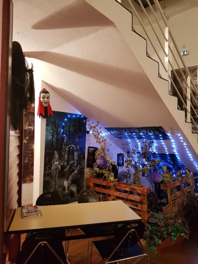 Mister Bed Troyes Hotel Sainte-Savine ภายนอก รูปภาพ